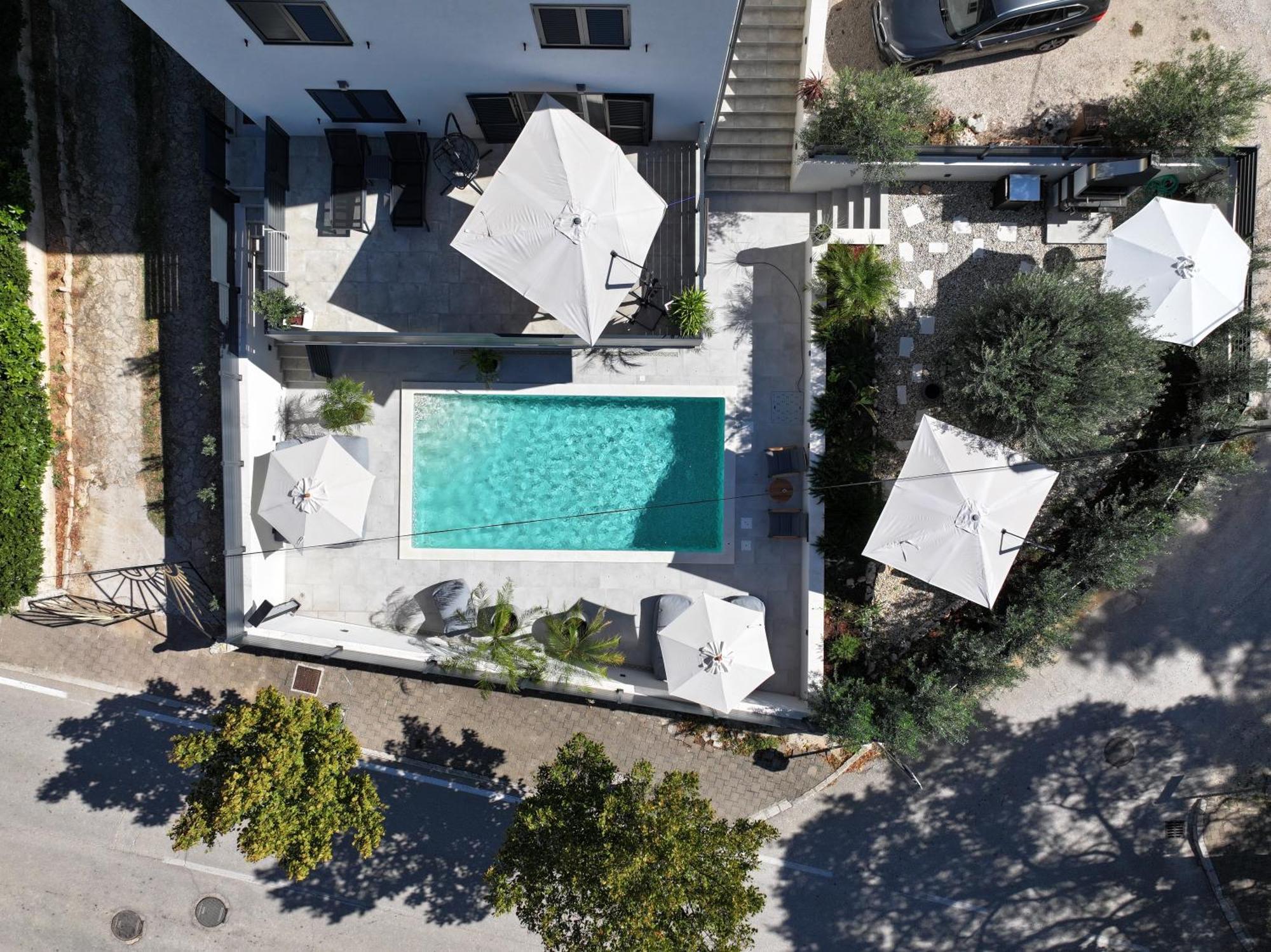 Didixi Apartments Pakoštane Exteriör bild