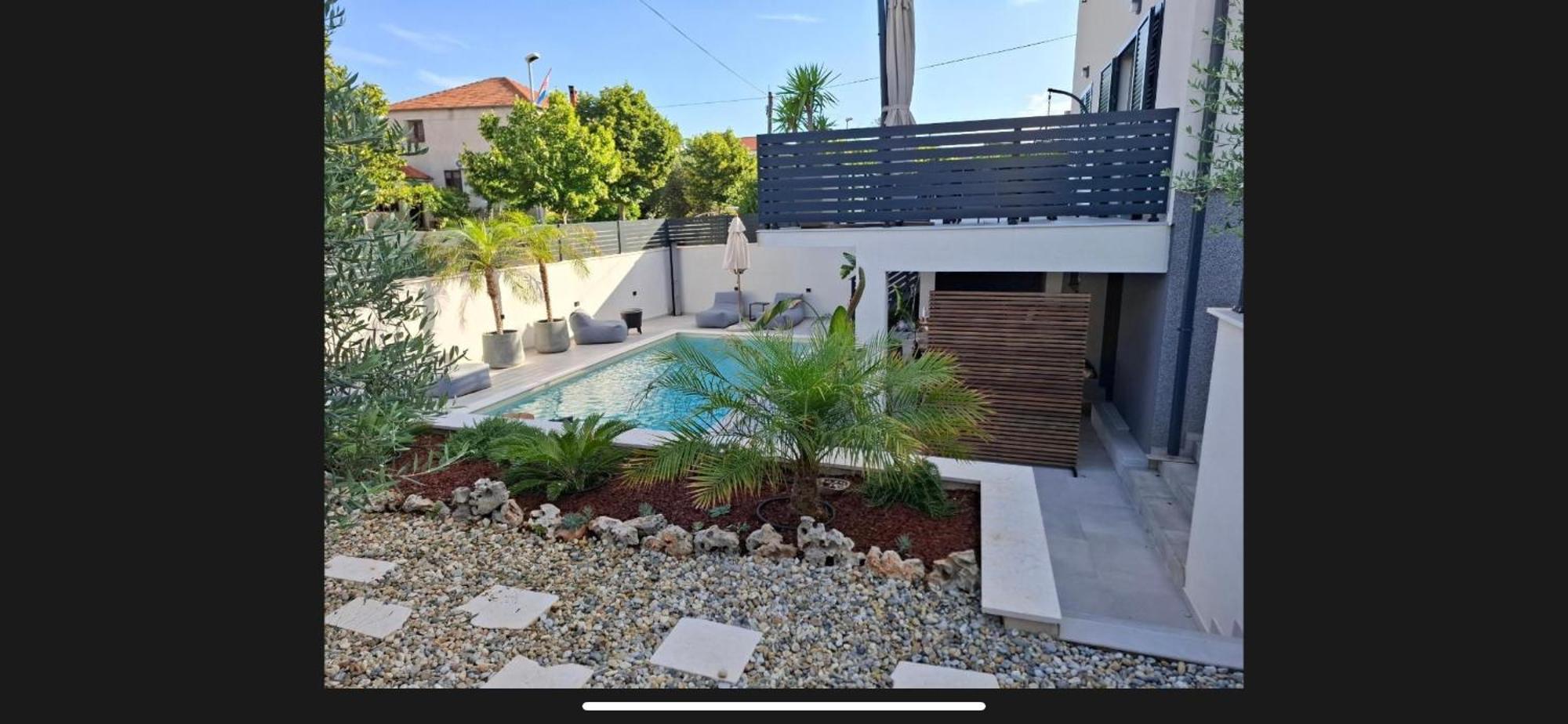 Didixi Apartments Pakoštane Exteriör bild